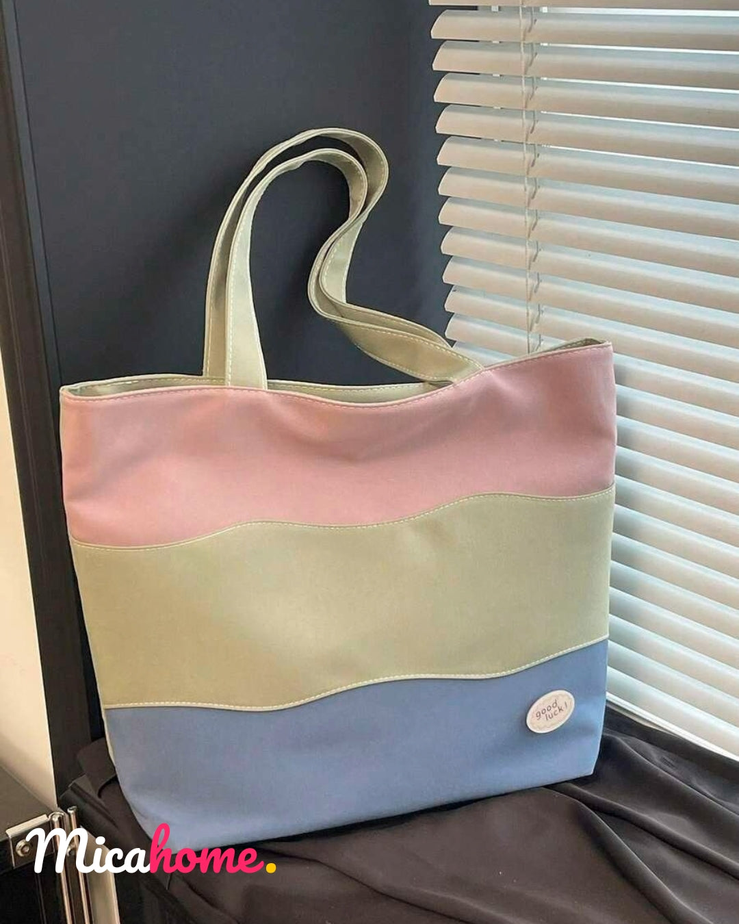 Bolso multicolor de gran capacidad