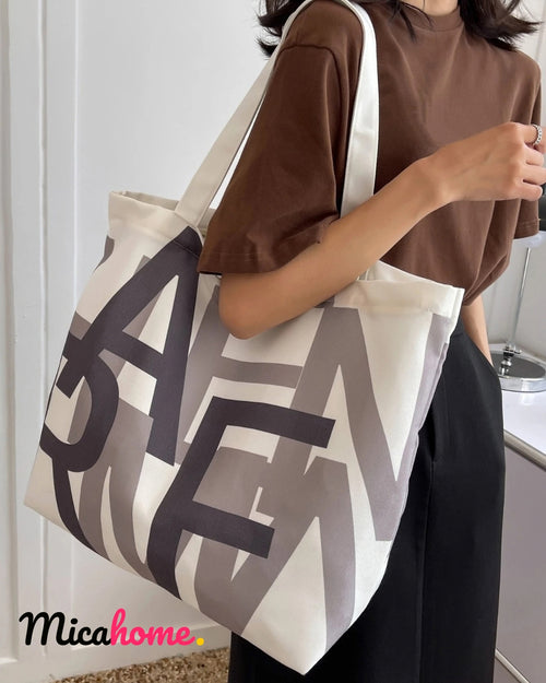 Bolso tote con diseño gráfico